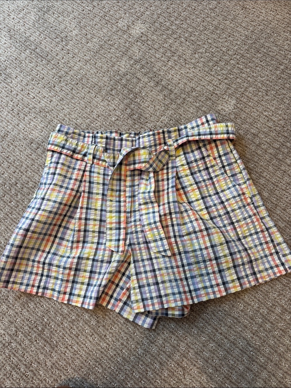 Loft women’s plaid shorts - size Medium